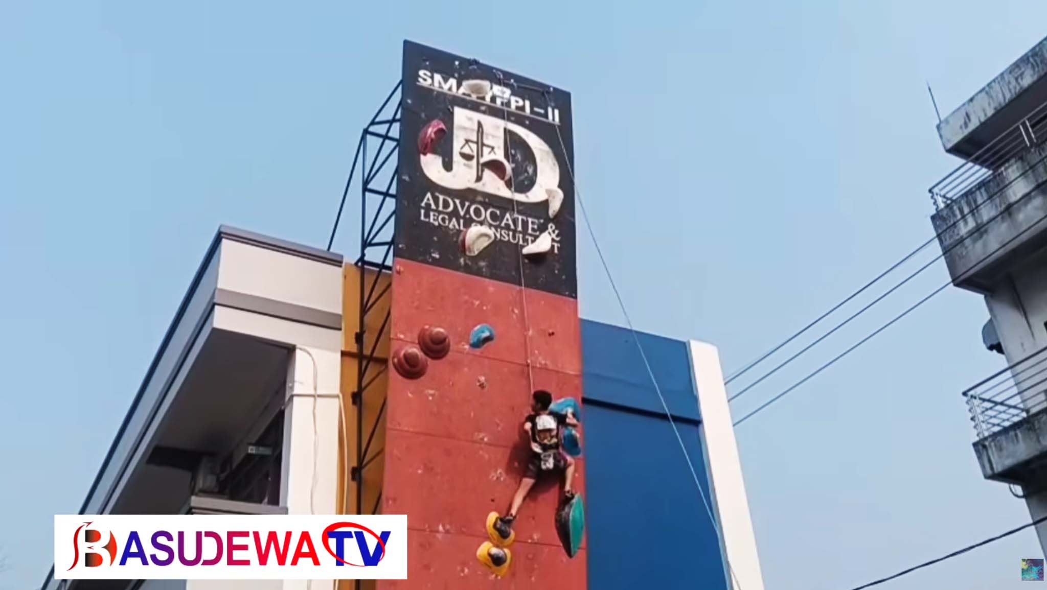 Khalid Pratama Juara JD Lead Climbing Cup 2026 Di SMA YPPI-II